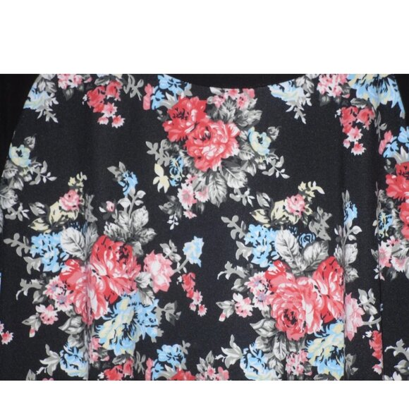 Shein Floral Top 3XL Black Pink coral Blue Curve Plus Shirt - Picture 2 of 5